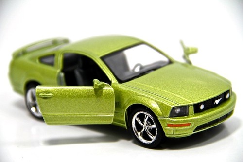 New 5" Kinsmart 2006 Ford Mustang GT Diecast Model Toy Car 1:38 Green - 第 2/4 張圖片