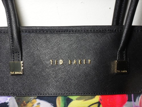 Neu mit Etikett Ted Baker London Hanita Forget Me Not faltbare Blumentasche, schwarz - Bild 7 von 7