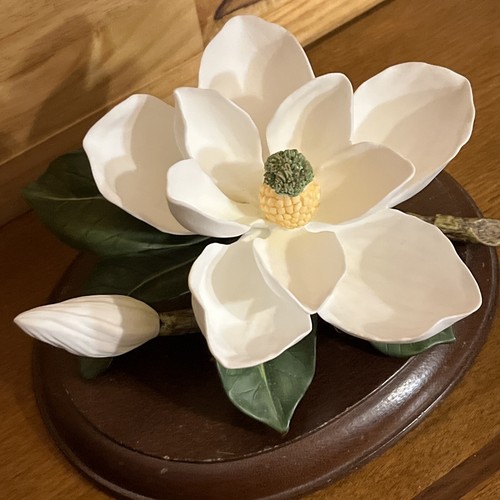 Figura de flor de porcelana "Magnolia" HOMCO Home Interiors 1985 de colección con base - Imagen 1 de 24