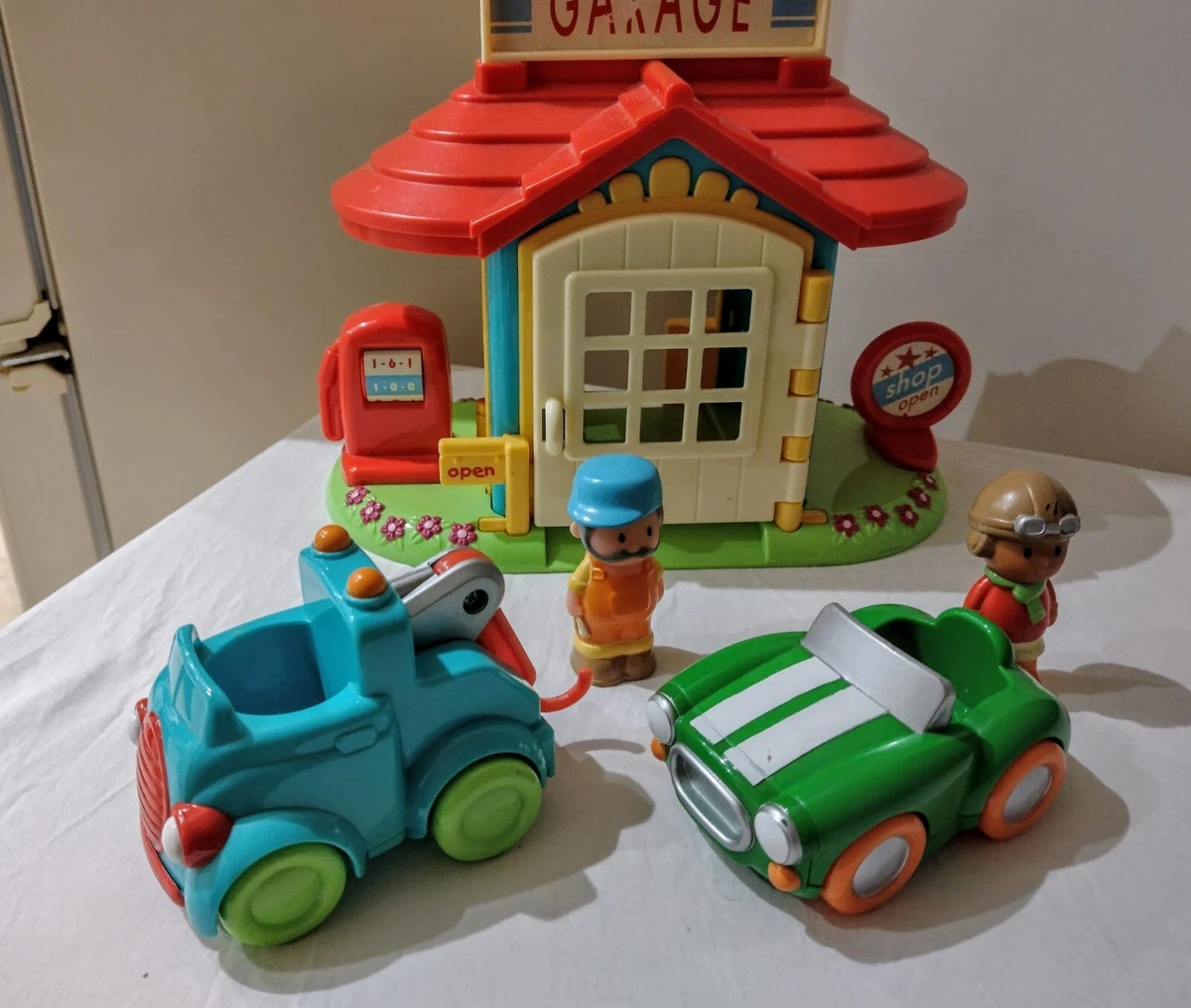Elc happyland garage sales