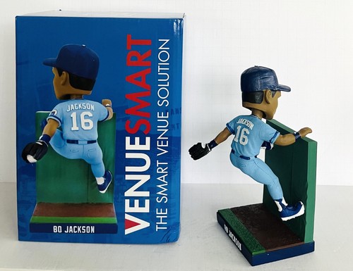 Bo Jackson CLIMBING WALL CATCH 2023 Kansas City Royals Bobblehead SGA - Picture 2 of 5