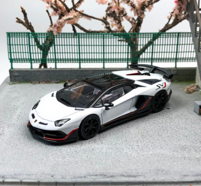 HH 1:64 White Sian Aventador SVJ Racing Sports Model Diecast Metal Car