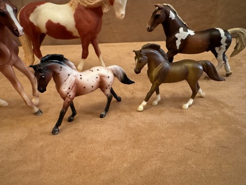 Breyer Lot 5 Classics Quarter Horses Animals pony foal whinnies stallion farm - Picture 4 of 11