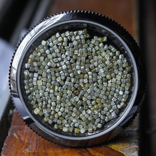 Diamante grezzo misto giallastro sfuso 1,00 CT 30 PZ 1,00 - 2,00 mm - Foto 6 di 7