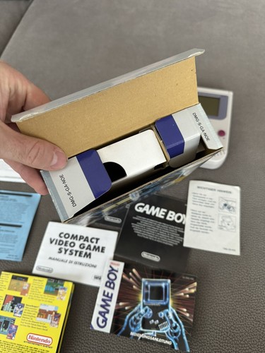 NINTENDO GAME BOY CLASSIC 1989 - 1a EDIZIONE! - GIG ITALIA IMPORT GER - COMPLETO - Foto 19 di 24