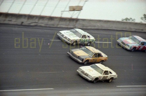 Waltrip / Warren / Brooks - 1979 NASCAR @ Daytona - Vintage Race Negative - 第 1/2 張圖片