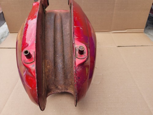 Suzuki Bearcat Gas Tank - Picture 10 of 17