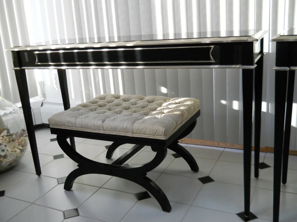 Par de consolas de laca dorada negra y plateada con bancos Curule Gio Ponti Foto 4 de 4