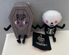 Target Hyde and Eek Halloween  Felt Duo ~Skeleton & Coffin ~NEW