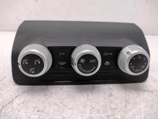 AUDI A1 HEATER AC CLIMATE CONTROLS 8XA820043 10-18