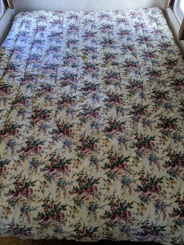 Waverly Rose Floral Comforter Twin Vintage Cottagecore USA Reverse To Batten... - Picture 9 of 9