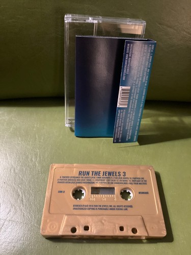 Run the Jewels 3 - GOLD CASSETTE TAPE Excellent Hip Hop First Pressing 2017 - Bild 2 von 2