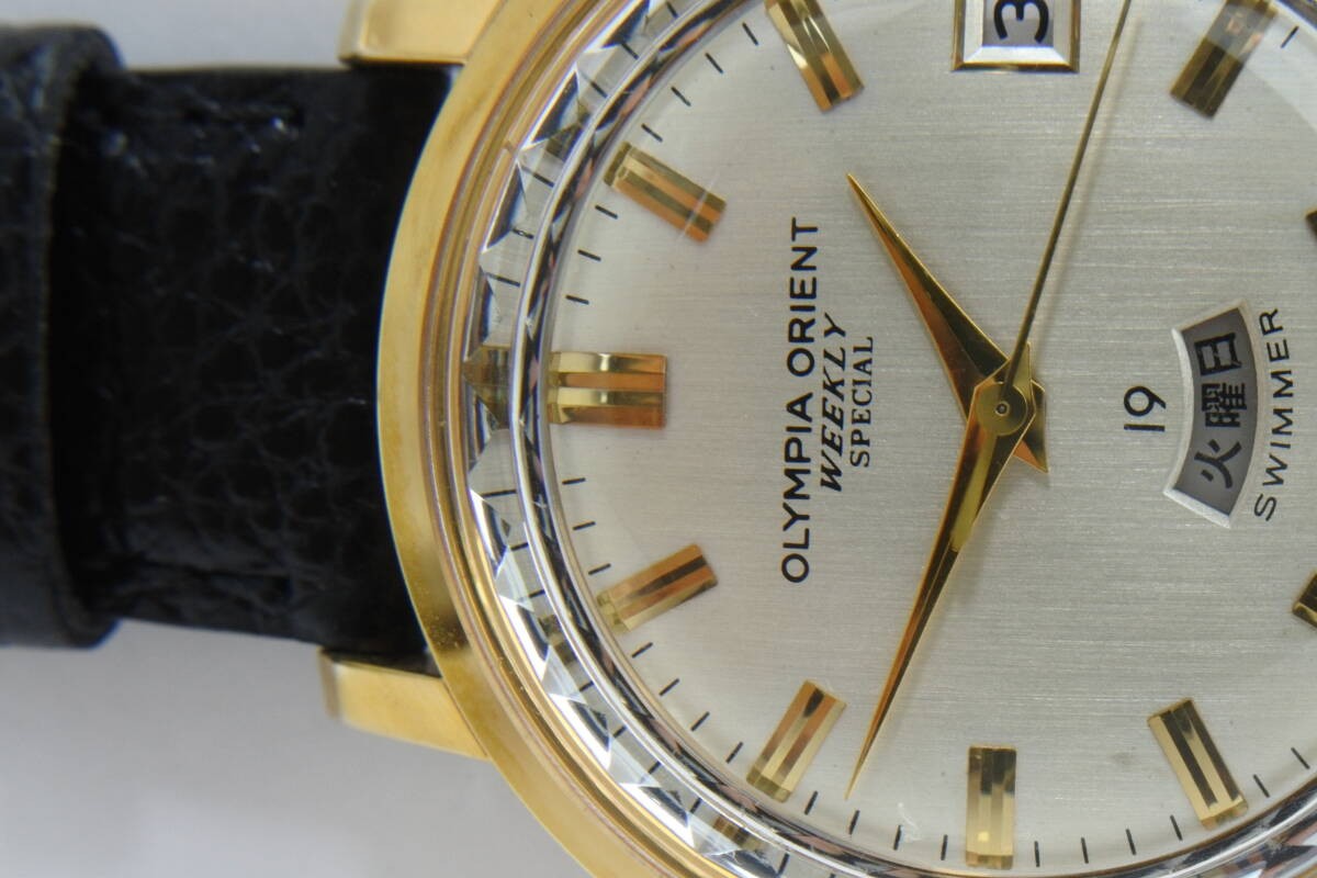 OLYMPIA ORIENT WEEKLY SPECIAL SWIMMER T-29636 手巻き腕時計