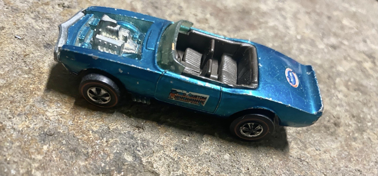 Picture 1 of 4