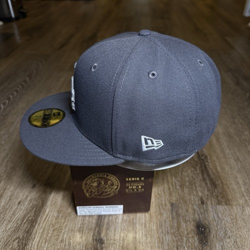 Los Angeles Dodgers Hat New Era Cap 7 5/8 Dark Gray Graphite Silver Side Patch - Picture 4 of 7