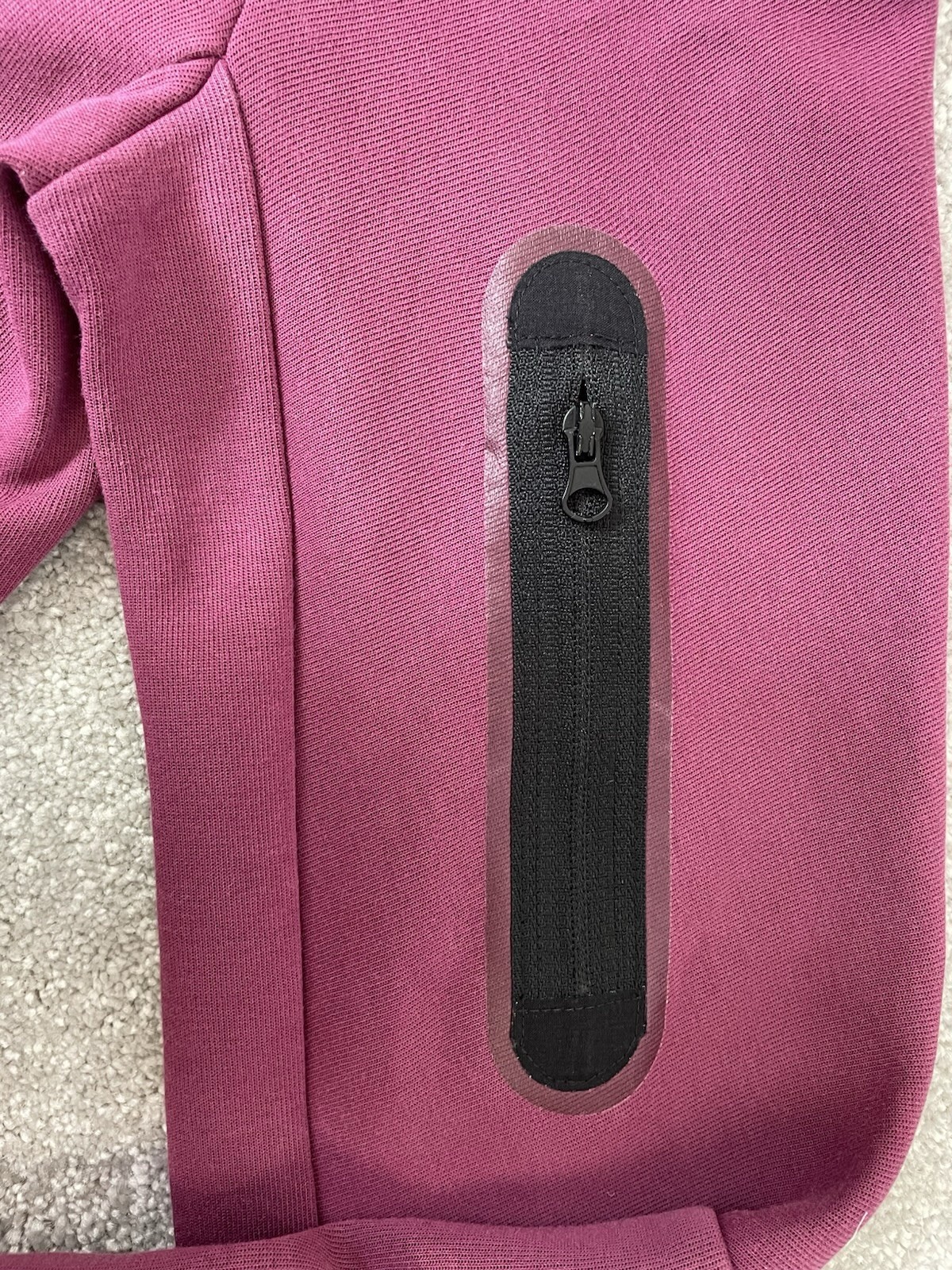 Picture 5 of 24