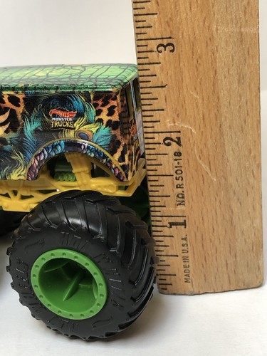 HOT WHEELS Monster Truck Leopard Snake Diecast 1:48 Scale (3-3/4”) - Picture 8 of 15