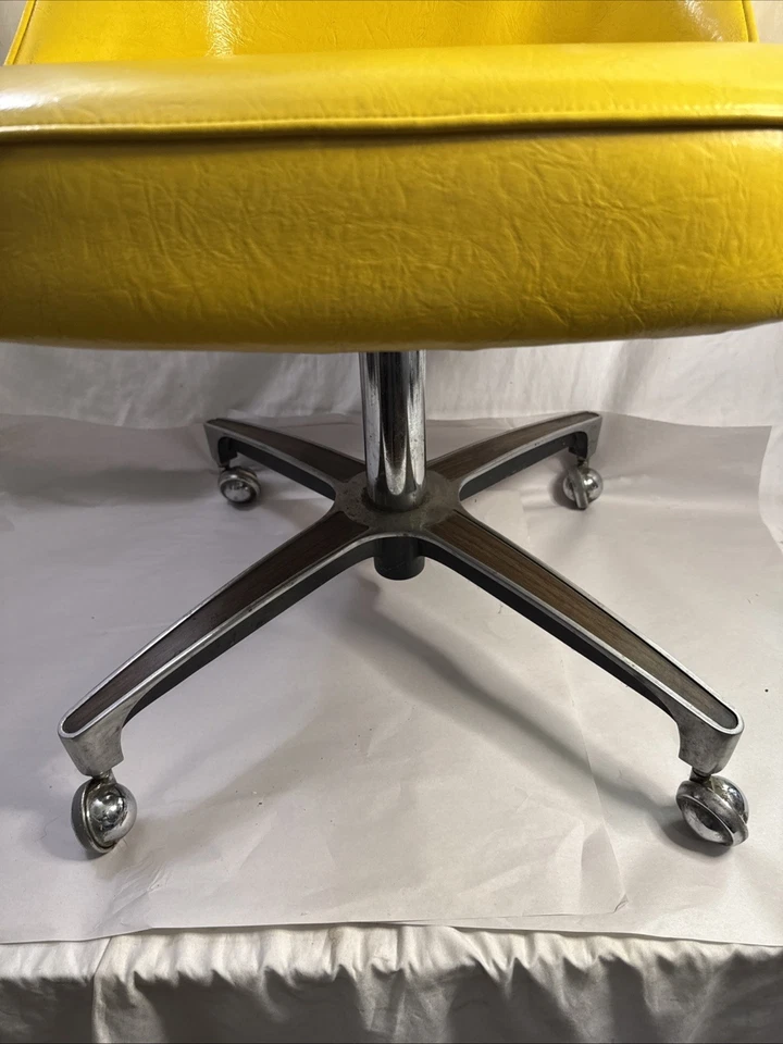 CHROMCRAFT MID CENTURY MODERN CHAIRS DINING GREEN VINYL SWIVEL RETRO VINTAGE MCM - Image 3 of 4