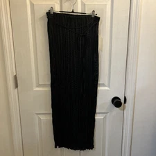 NWT A New Day Black Crinkle Satin Midi Skirt Women’s Size Small S Lightweight