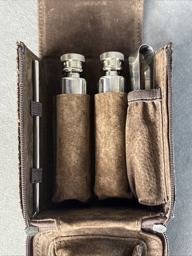 Tommy Bahama Metal Cocktail Set (2x Shot Glass, 2x Containers, Stirrer, Tongs) - Picture 17 of 23