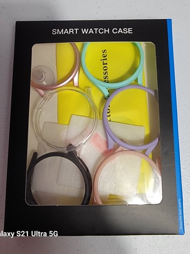 Samsung Galaxy Watch4 SM-R860 40mm Aluminum Case with Sport Band Black And Cases - Zdjęcie 6 z 6