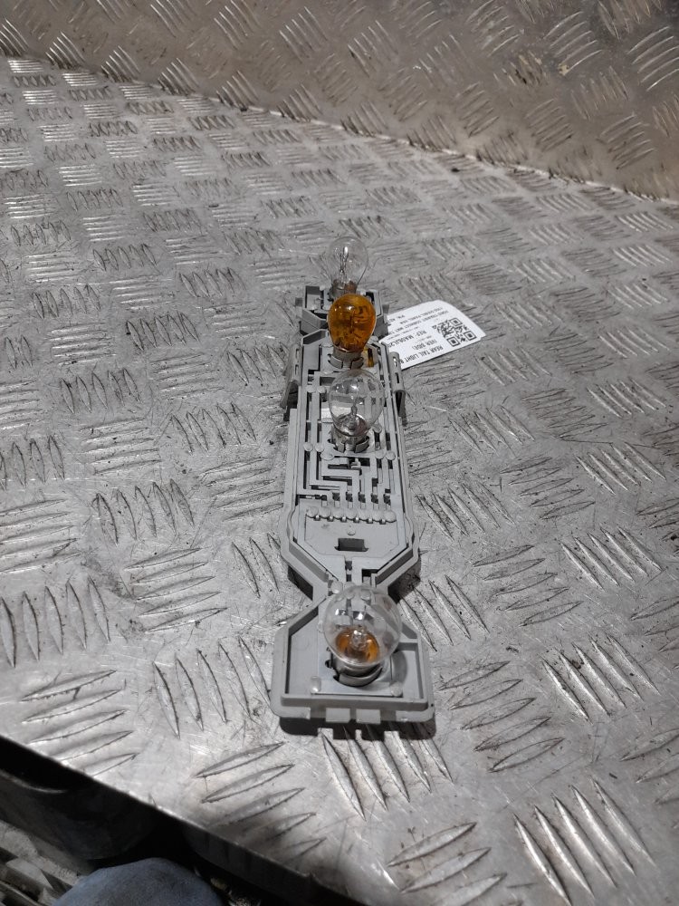 Picture 4 of 6