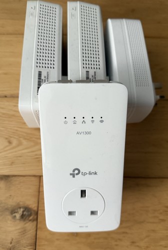 TP-Link pass through powerline adaptors AV 1300 - Picture 3 of 3