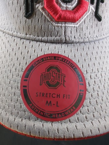 Ohio State OSU Buckeyes Rojo Gris Negro Buckeye Hoja Logo M-L Ajuste Elástico - Imagen 3 de 13