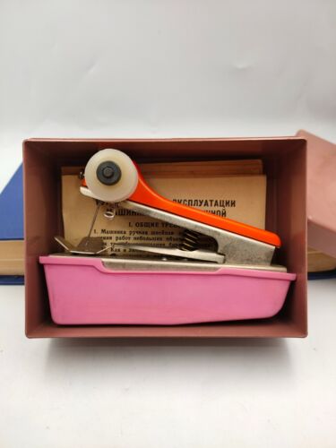 VINTAGE Soviet Original Toy Mini Sewing Machine In An Original Box Manual Ussr - Picture 9 of 10