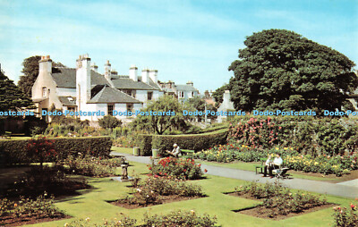 R521479 North Berwick Lodge Rose Gardens