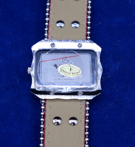 GENEVA ELITE BELT DESIGN WATCH COVERED IN CRYSTALS - PINK BAND ELEPHANTS - Picture 13 of 13