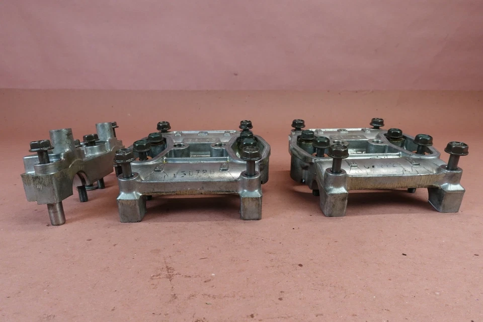 2005 - 2006 年本田 CBR 600 CBR600 CBR600RR 凸轮轴帽日志气缸盖 — 第 2/4 张图片