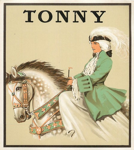 Zigarrenkiste Etiketten (2) innen außen Tonny Frau im grünen Mantel reitet weißes Pferd - Bild 1 von 2