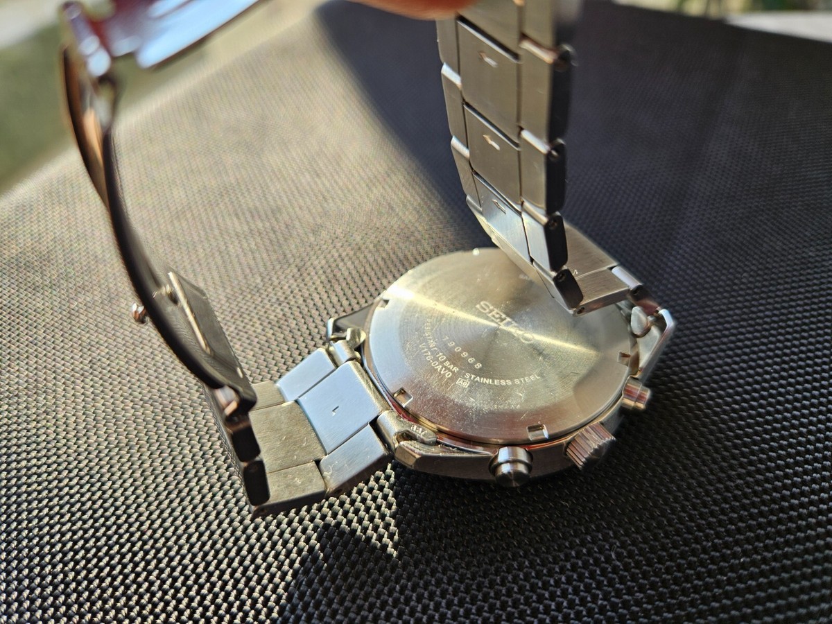 Seiko Solar V176-0AV0 Chronograph 100M Sapphire Crystal | eBay