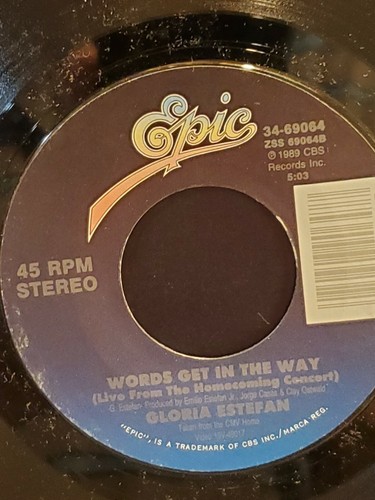 GLORIA ESTEFAN & MIAMI SOUND MACHINE 7" 45 RPM "Get On Your Feet" VG+ cond. - Picture 2 of 2
