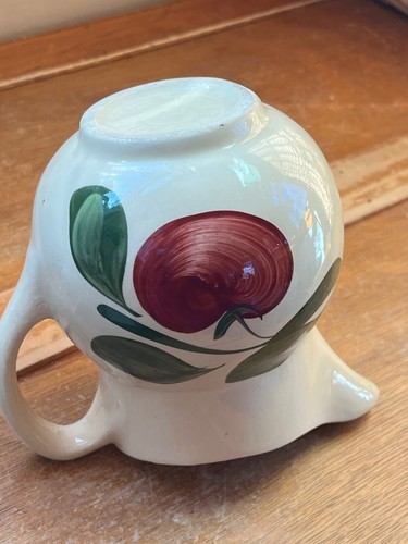 Vintage Watt Made in USA #15 Marked Small Tan w Red Apple Pottery Pitcher - 5.25 - Picture 14 of 15