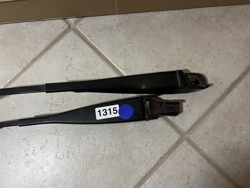Mercedes W140 S500 S320  Sedan Windshield Wiper Arms (USED) - Bild 4 von 7