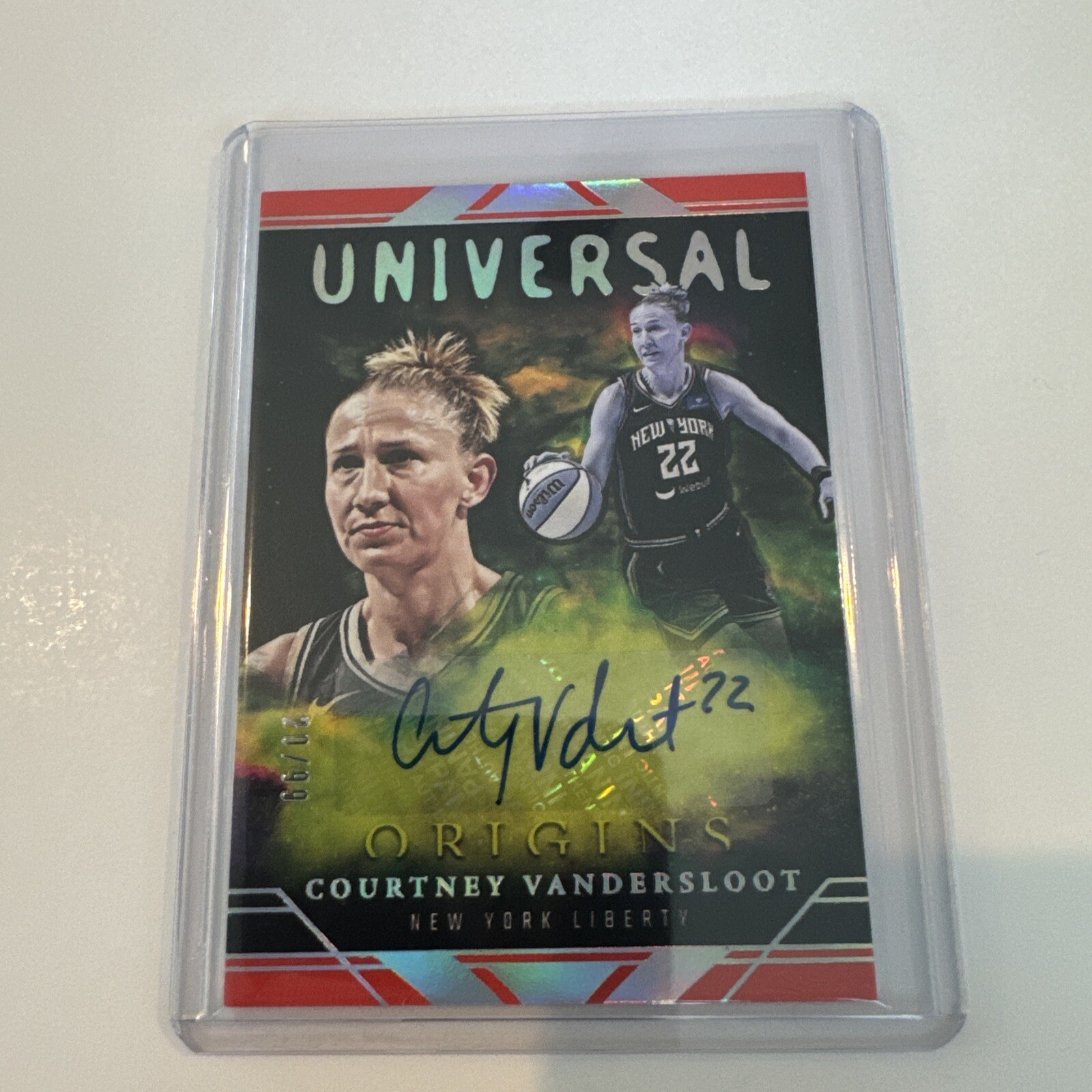 2024 Panini Origins WNBA COURTNEY VANDERSLOOT Universal RED AUTO 20/99 Liberty