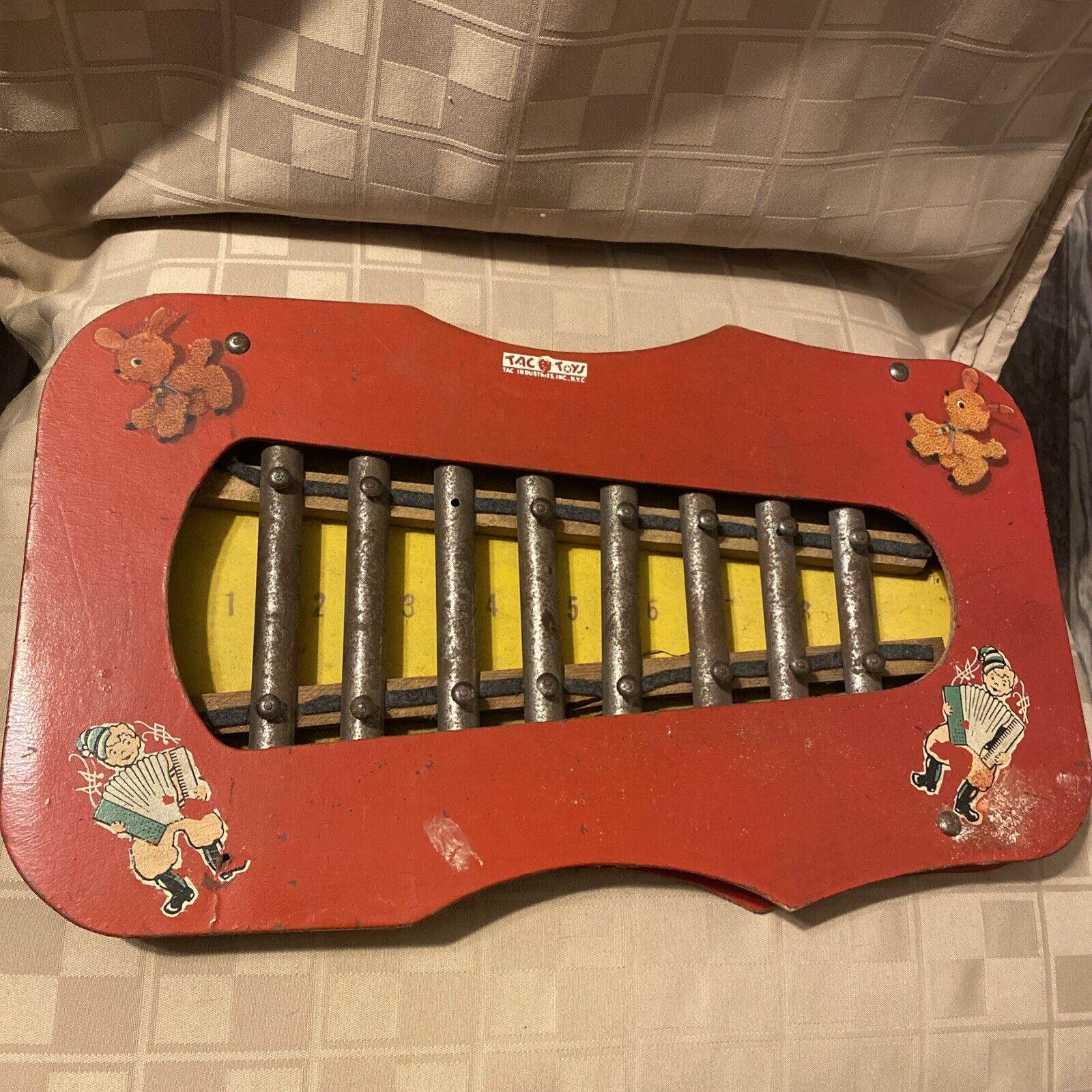 Picture 1 of 19