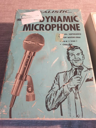 VINTAGE REALISTIC TANDY DYNAMIC MICROPHONE, BOXED. MODEL 33 - 985 CHROME FINISH - Picture 3 of 6