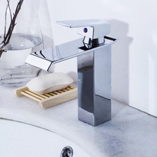 Kitchen Swivel Sink Water Faucet Single Wash Handle Basin Taps Deck Mounted