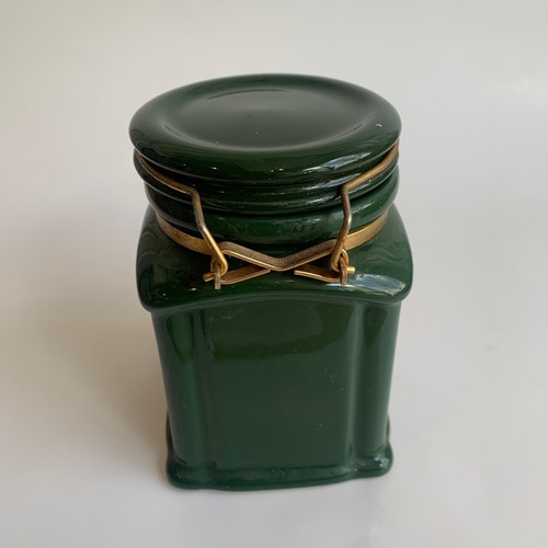 Harrods Knights Bridge Green Canister with Locking Lid - Picture 6 of 8