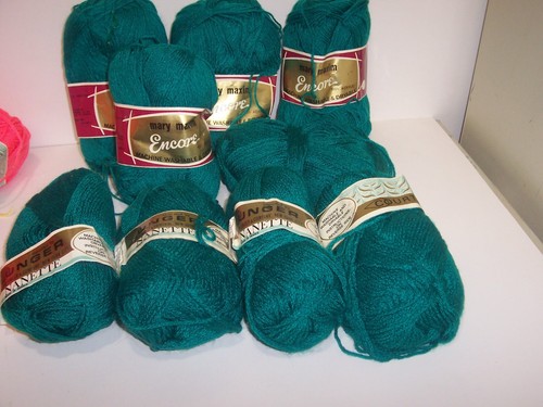 LOT OF 9 Skeins 1.7 OZ 5 UNGER NANETTE COURTELLE YARN & 4 Mary maxim Encore (Z9 - Picture 2 of 2
