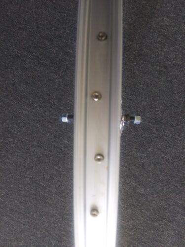 Wheel 24 inch alloy front. nutted hub. - Picture 3 of 4