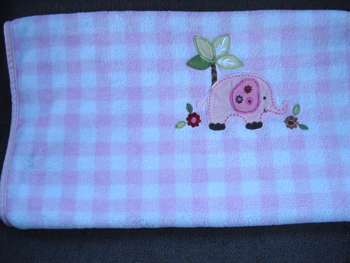 Nojo Little Bedding Pink White Checked Gingham Fleece Infant Blanket Elephant - Picture 4 of 4