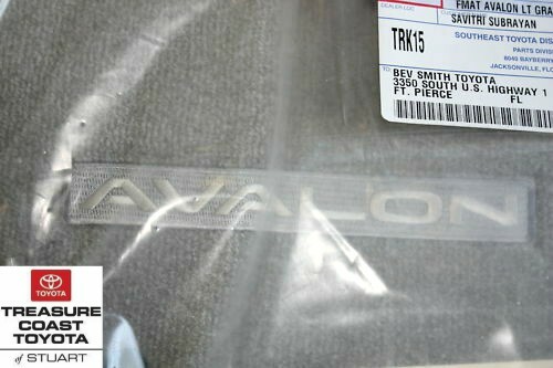 NEW OEM TOYOTA AVALON 2007-2011 LIGHT GRAY FLOOR MATS & CLIPS - Bild 2 von 2