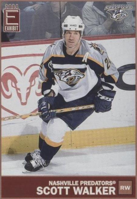 2003-04 Pacific Exhibit - Scott Walker #83 - 1 of 1