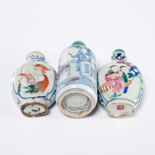 Chinese Antique Qing Dynasty Blue Porcelain Hand Painted Snuff Bottle 3pc Lot - Picture 5 of 6