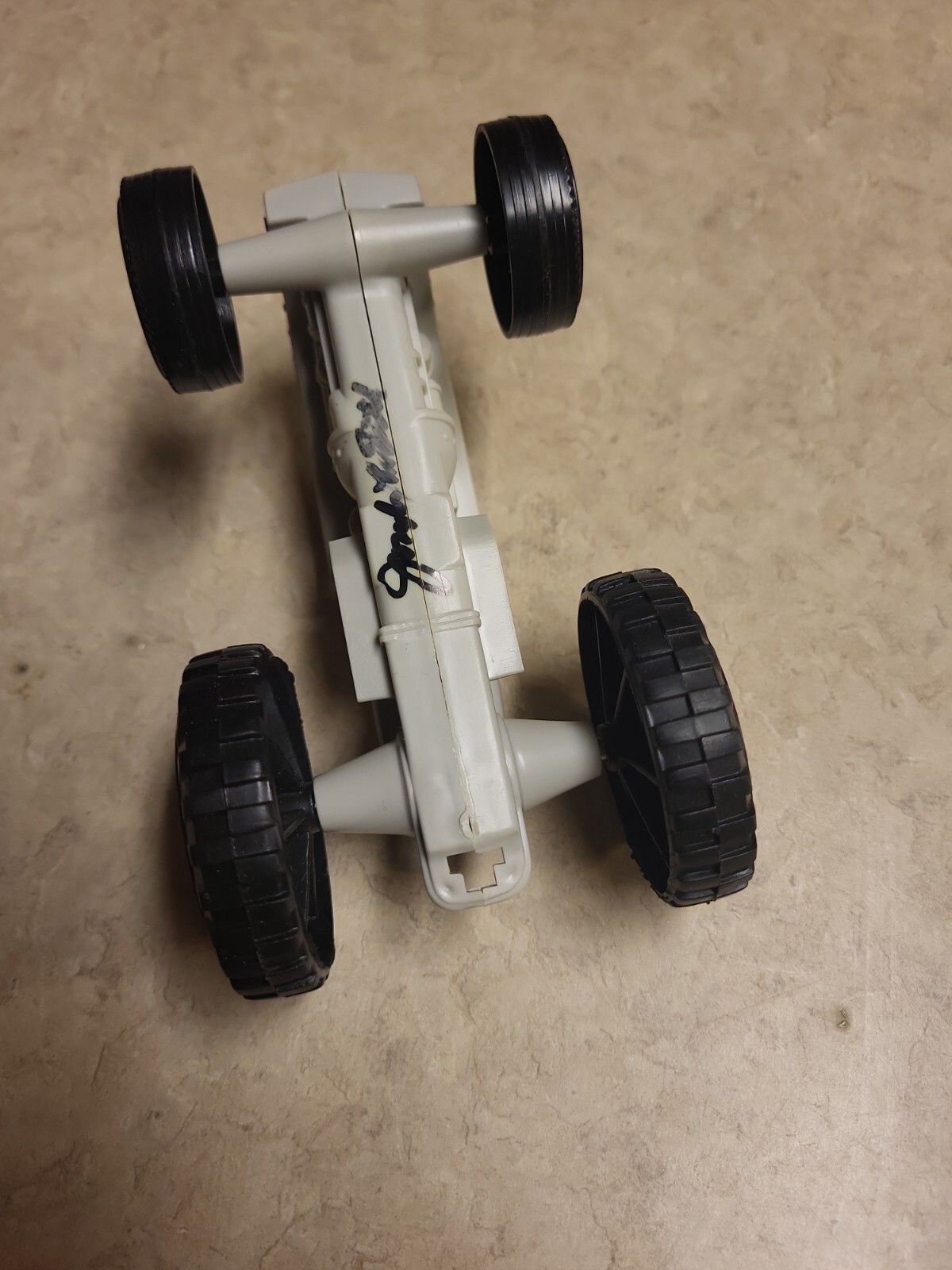 Picture 4 of 6
