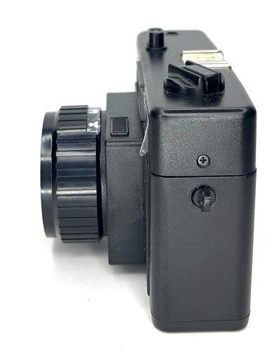 Holga fotocamera pellicola 35mm nera 135 usata (fuori produzione) - Foto 5 di 9
